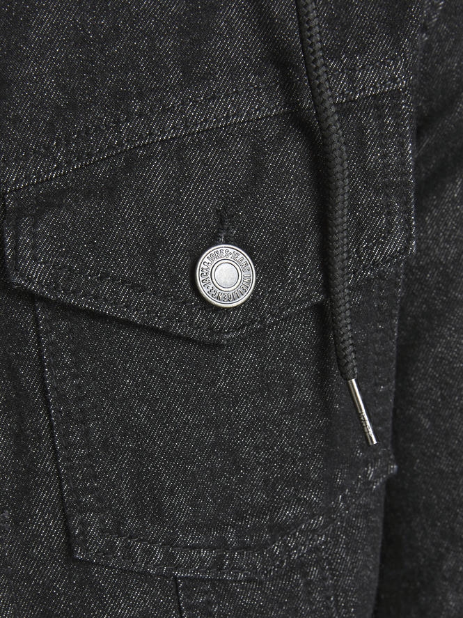 15454596-06701059.jpg