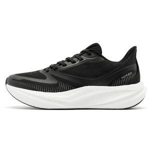 Man's Running Shoes