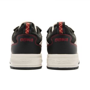 Man's Skateboarding Shoes