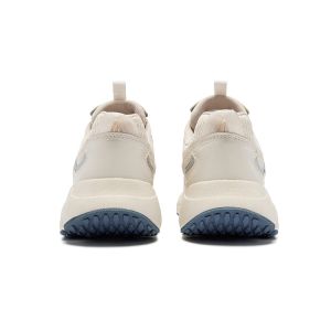 Woman's Casual Shoes