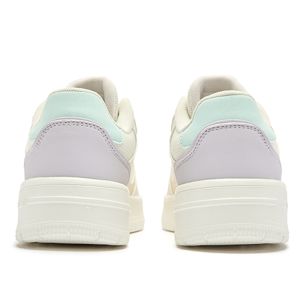 Woman's Skateboarding Shoes