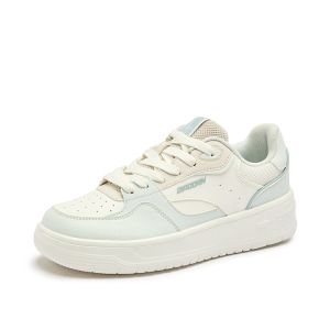Woman's Skateboarding Shoes